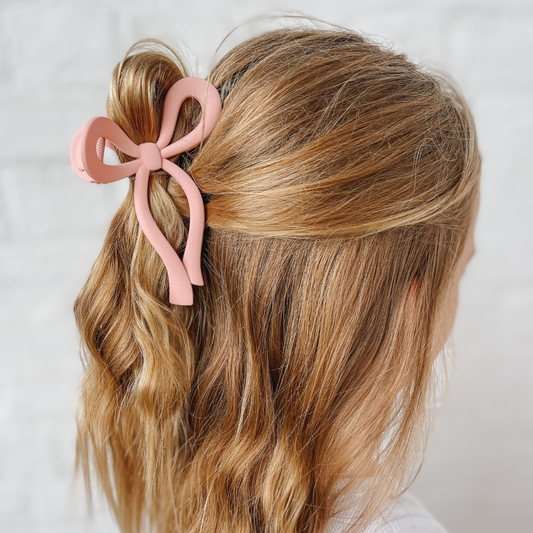 bow hair clip | pink