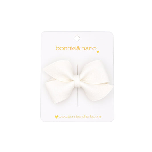 pinwheel bow | white