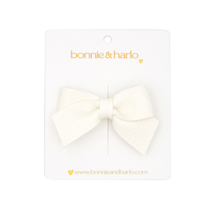 Bow Clip | White