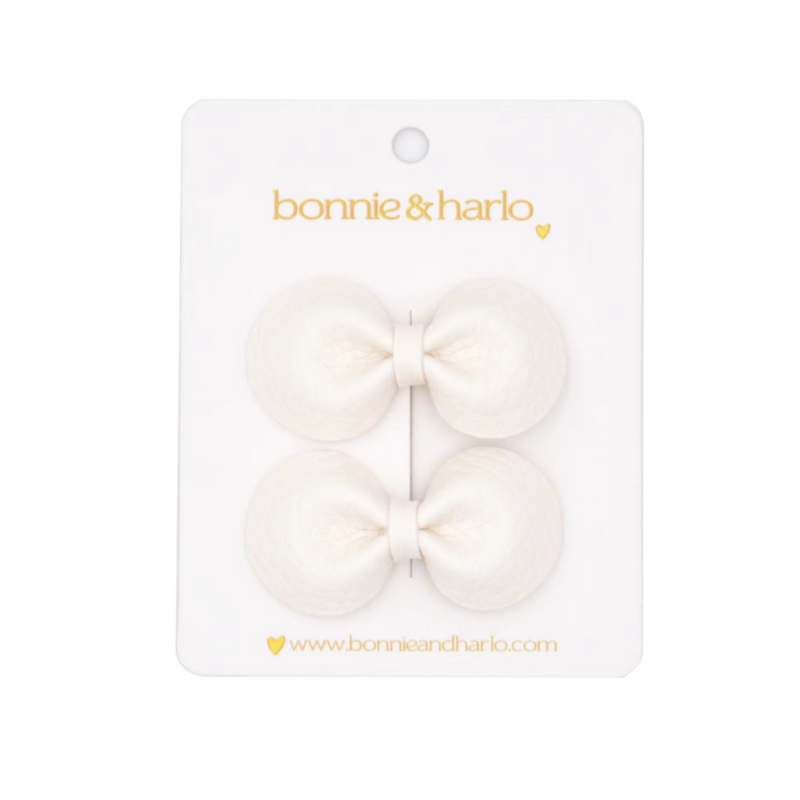 round bow clips | white